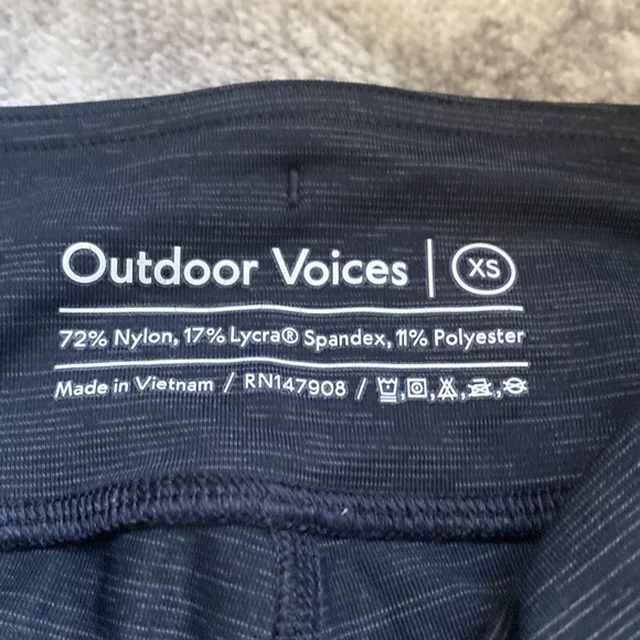 Outdoor Voices 7/8 Leggings - Picture 2 of 2